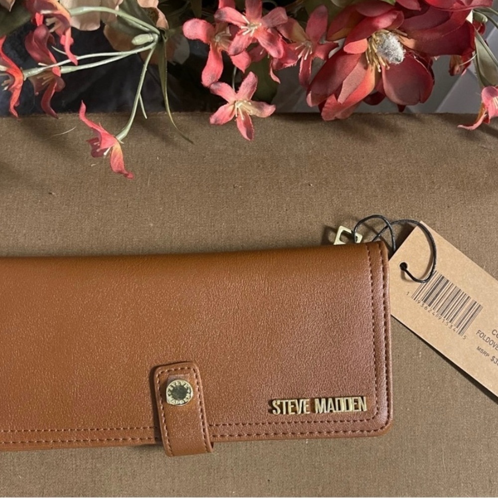 Steve Madden Wallet -> Steve Madden Wallet - image 1